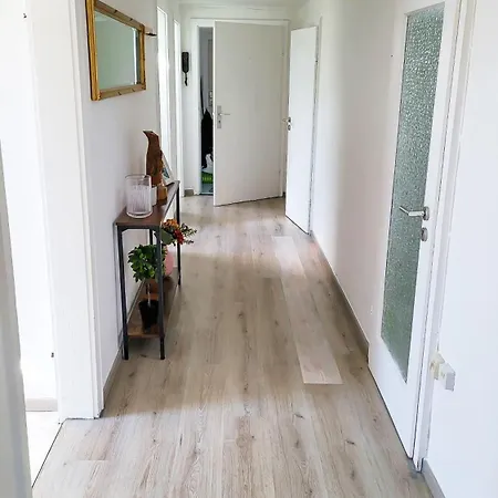 Lägenhet Dg R- Helle 2-zimmer Naehe Salzburg Freilassing