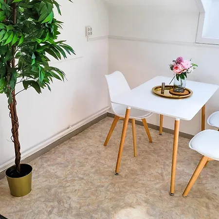 Dg R- Helle 2-zimmer Naehe Salzburg *